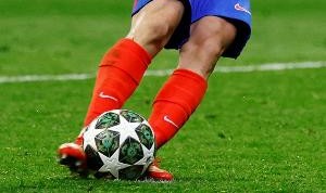 星空体育官网-世体：小蜘蛛二触事件后欧足联更换当值主裁的VAR搭档，这很可疑