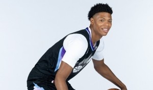 手感一般但积极性十足！5号秀贝利半场7中3拿到7分&amp;抢到3个前场板