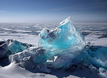 xingkong-外媒：冬泳爱好者成北京冬日风景线